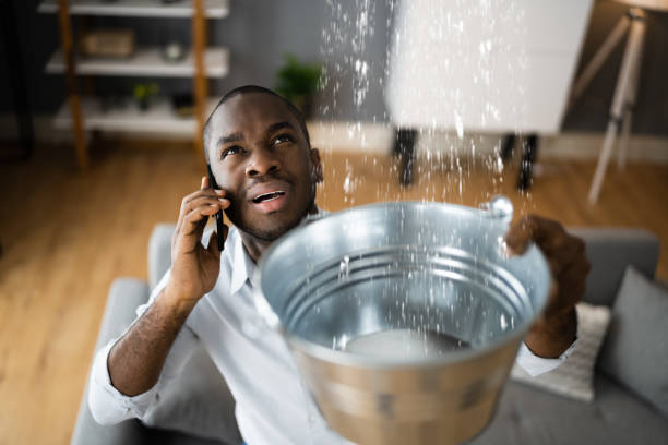 Water damage restoration insurance claims in Stratford, CA